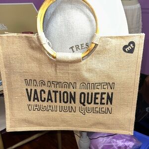 Vacation Queen Tan Tote Bag